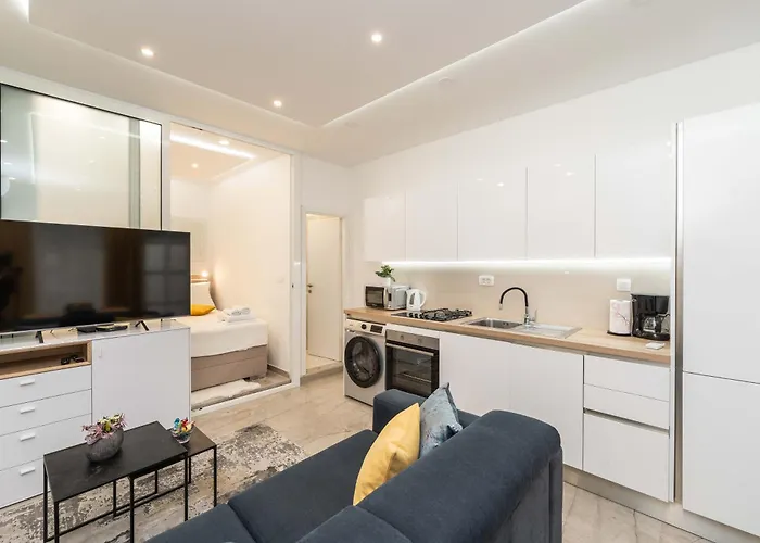 Sea Apartment