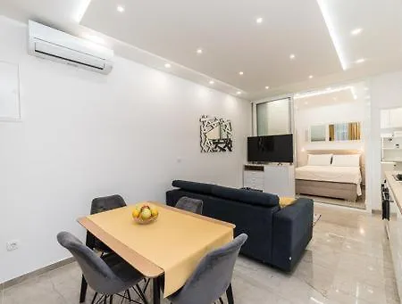 Apartment Sea *